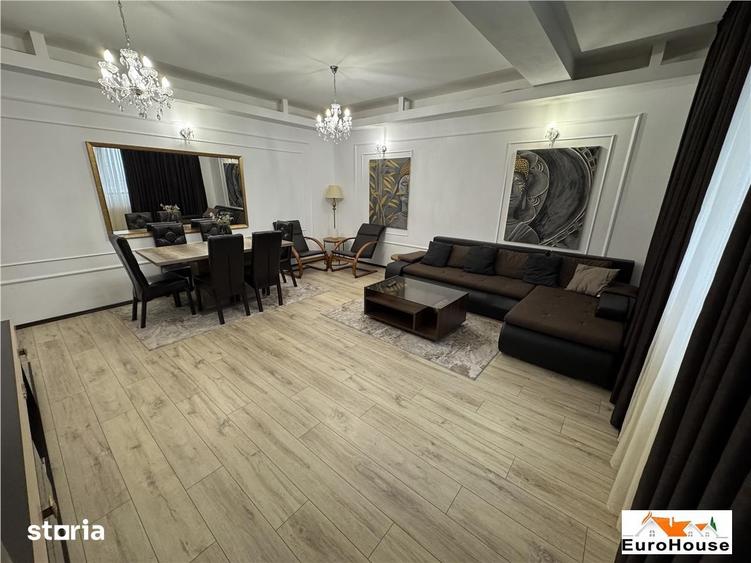 Apartament cu 3 camere decomandat în Ampoi 3