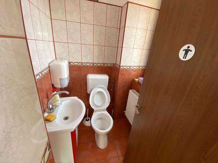 Birou, 120 mp în Tomis II