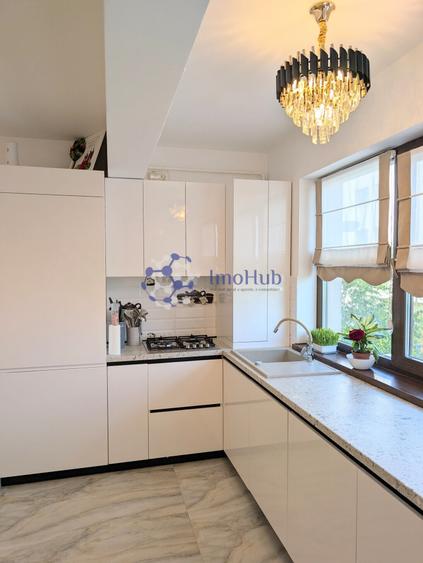 Apartament cu 3 camere, mobilat în Cug