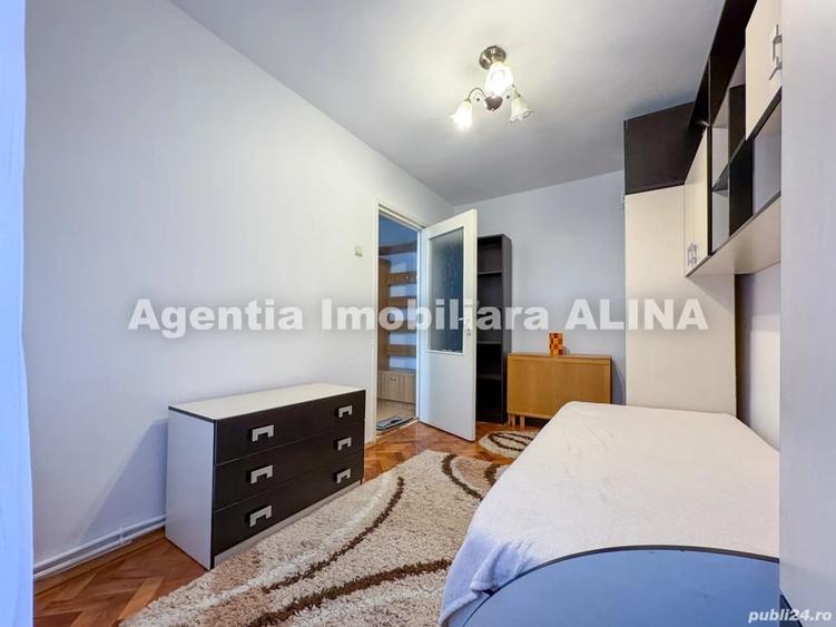 Apartament cu 3 camere decomandat în Progresul
