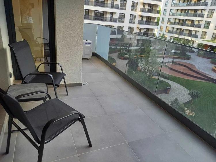 Apartament cu 2 camere decomandat în Aviației — fotografia 2