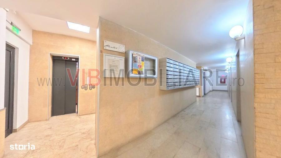 Apartament cu 2 camere semidecomandat, mobilat în Decebal