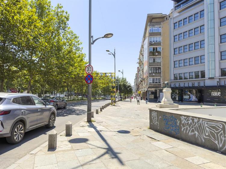 Spațiu comercial, de 30 mp, în Centrul Istoric
