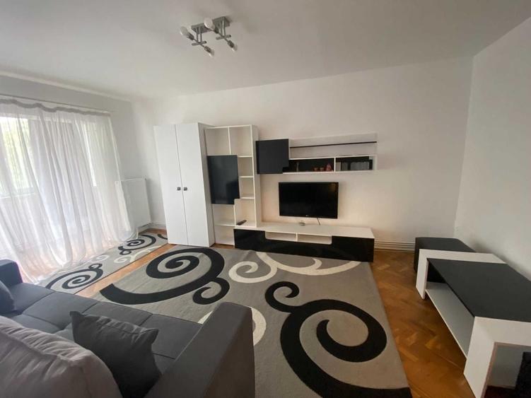 Soarelui | 3 Camere | Etaj intermediar | Centrala proprie - 1