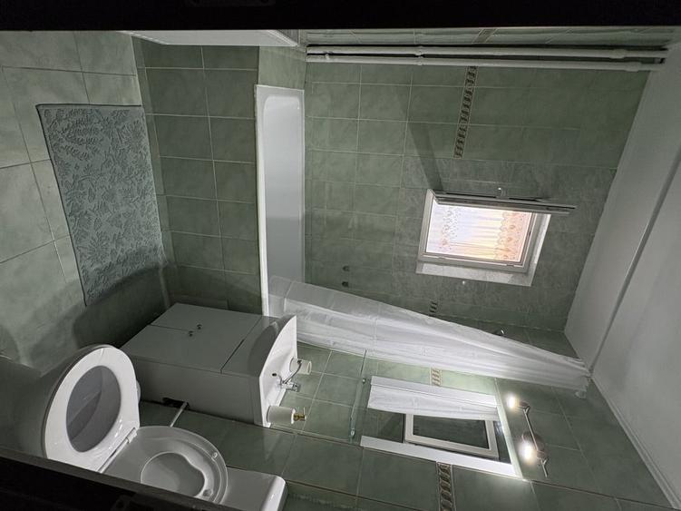 Apartament cu 2 camere semidecomandat în Iași