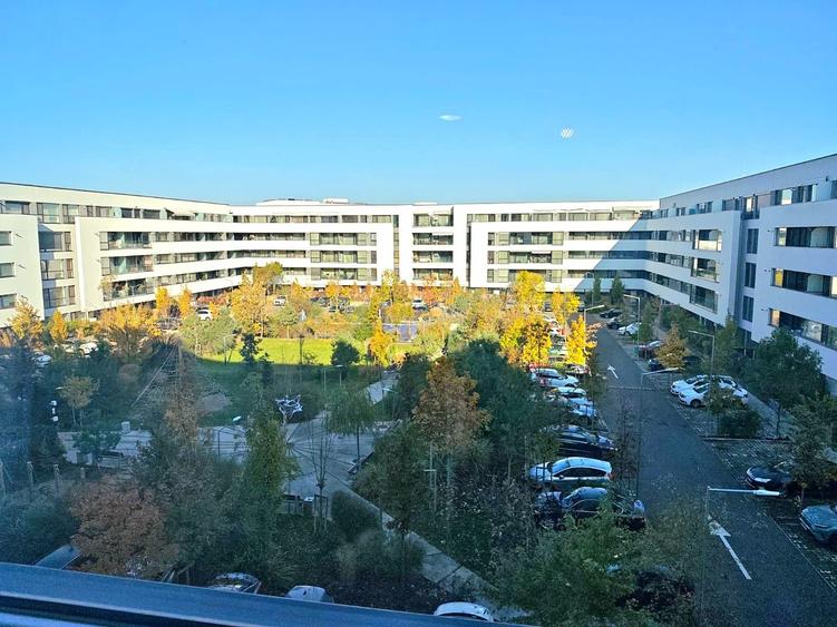Apartament cu 3 camere decomandat, mobilat în Chitila