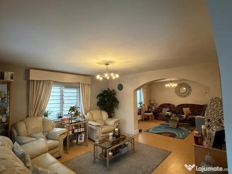 Casă cu 3 camere în Coman