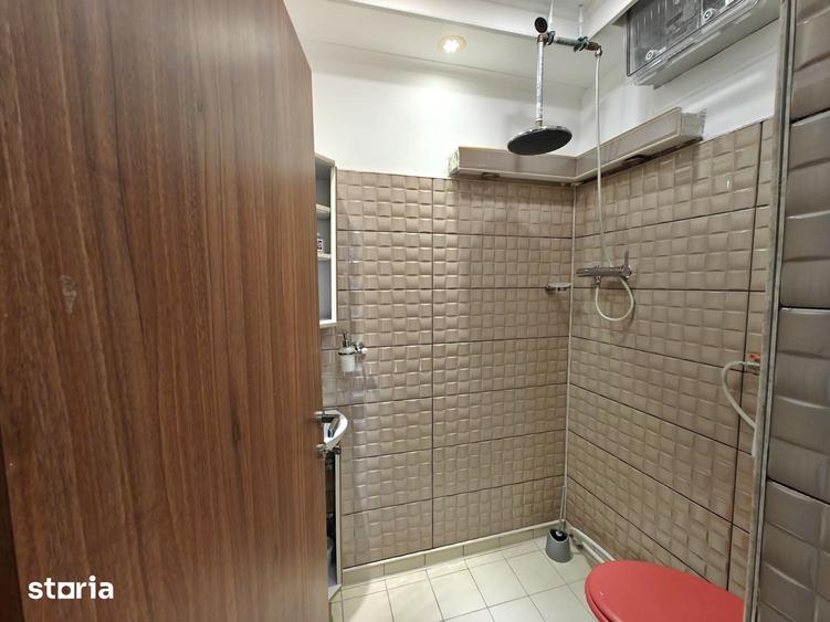 Apartament cu 3 camere în Zorilor