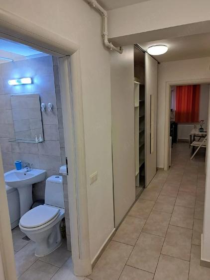 Apartament cu 2 camere decomandat în Fundeni