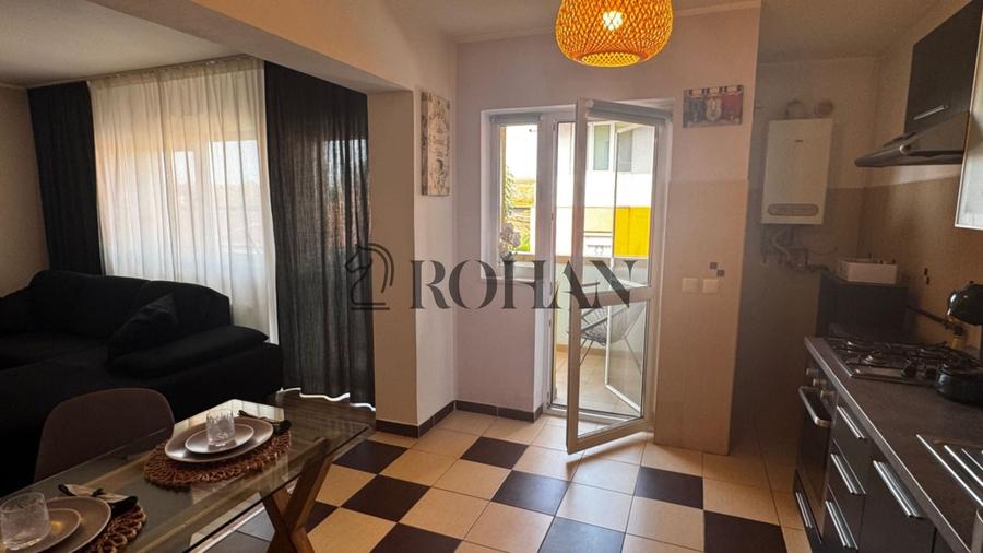 Apartament cu 2 camere decomandat, mobilat în Central