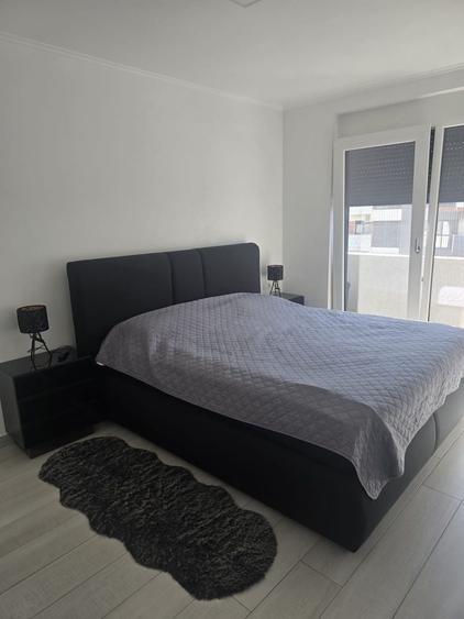 Apartament cu 3 camere decomandat în Iosia