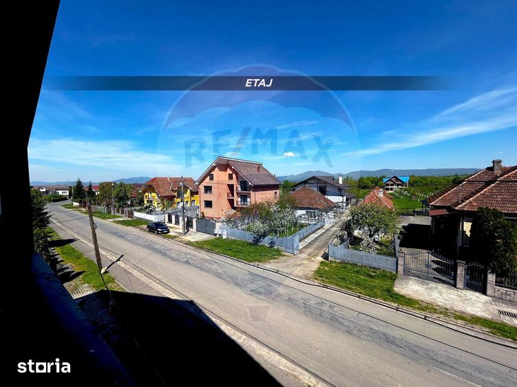 Casă cu 3 camere cu Teren 765 Mp în Central