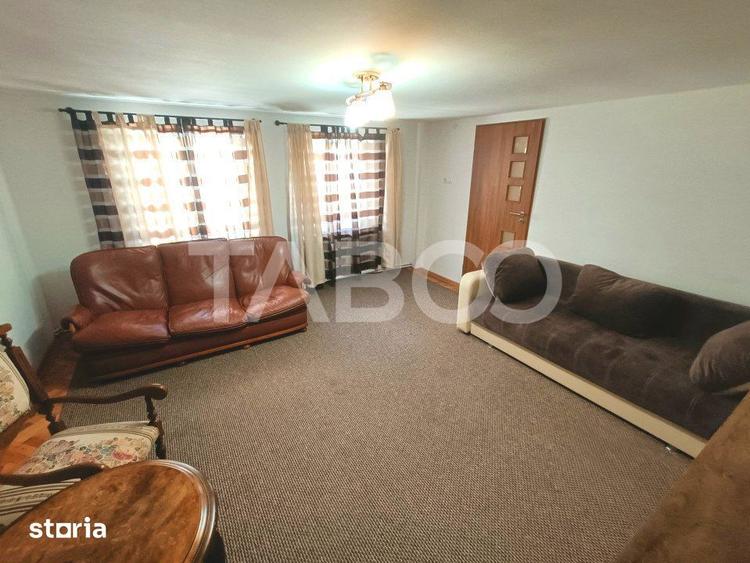 Apartament cu 2 camere nedecomandat, mobilat în Central