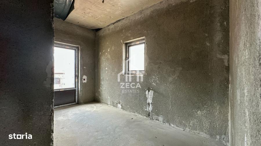 Casă cu 4 camere cu Teren 227 Mp în Andronache