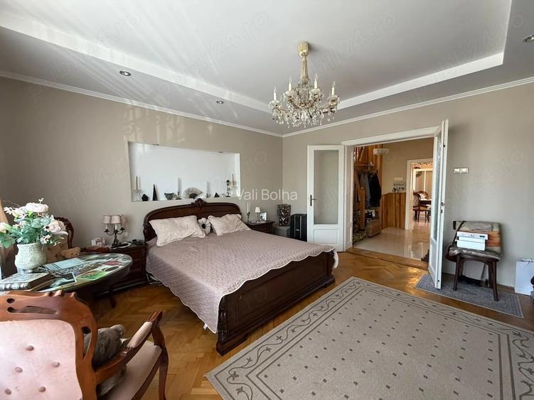 Casa in Salonta , asa casa rar se scoate la vanzare.