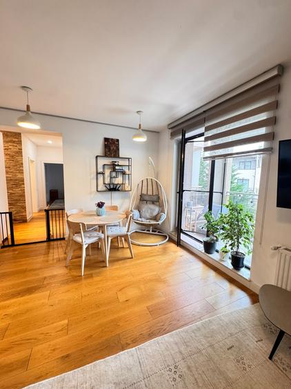 Apartament cu 3 camere, mobilat în Pipera