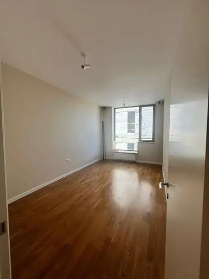 Apartament cu 2 camere decomandat în Cișmigiu