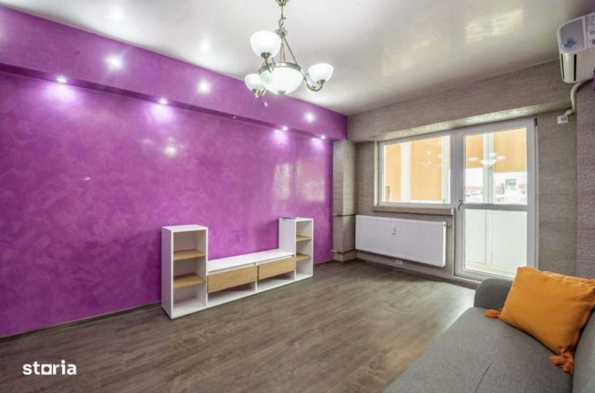 Apartament cu 3 camere decomandat în Rovine