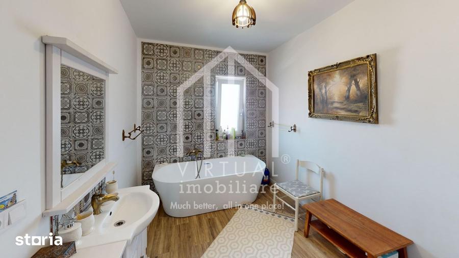 Casă cu 4 camere cu Teren 255 Mp în Central