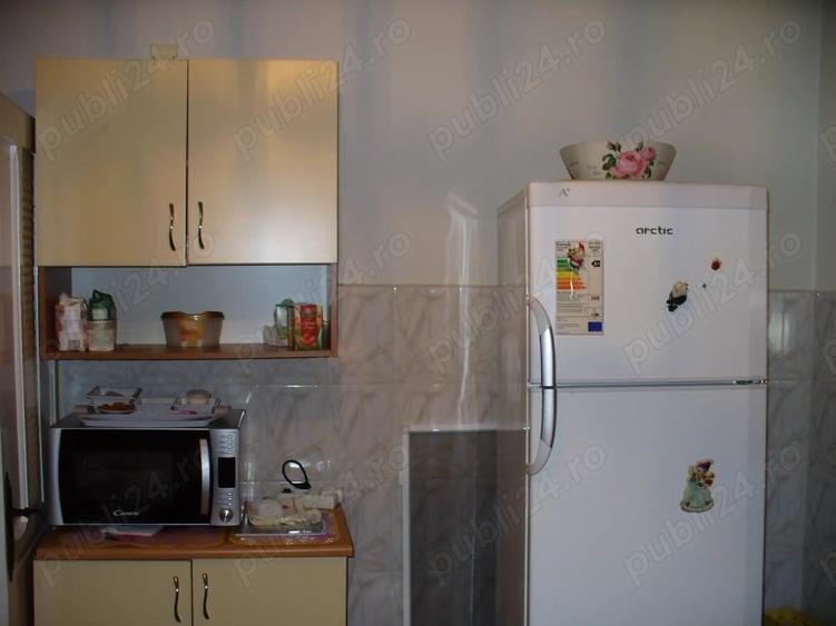 Casă cu 3 camere cu Teren 380 Mp în Central