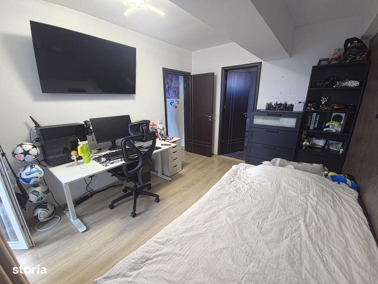 Apartament cu 3 camere, mobilat în Central