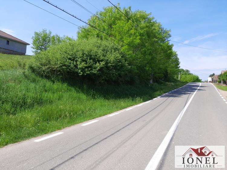 Teren Construcții intravilan de 700 mp, în Ciugud