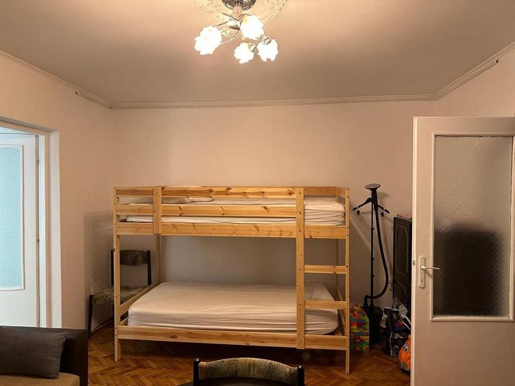 CASA DE CULTURA , 2 CAMERE MOBILAT, UTILAT, INCALZIRE RADET 300 EURO - 5