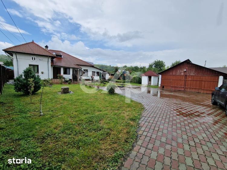 Casă cu 4 camere cu Teren 1200 Mp în Răzvad