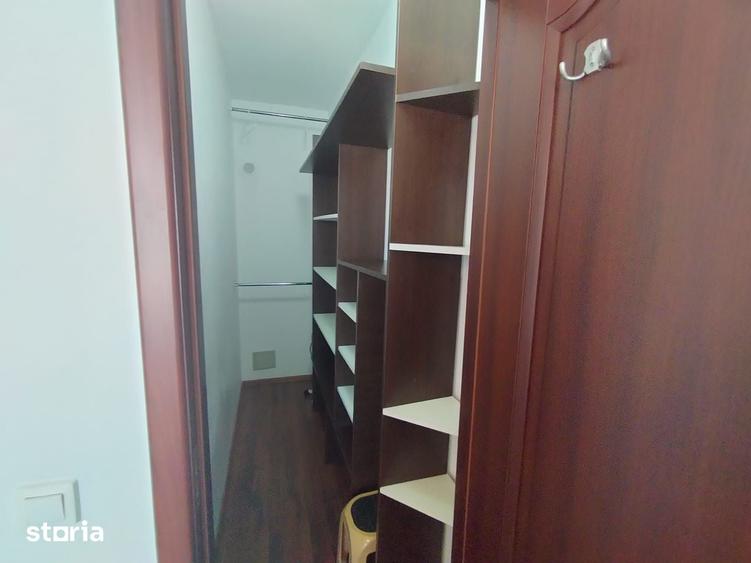 Apartament cu 3 camere în Calea București