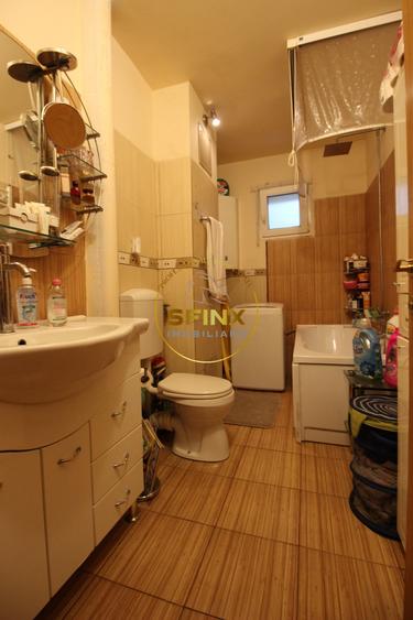 Apartament cu 3 camere decomandat, mobilat în Teiul Doamnei