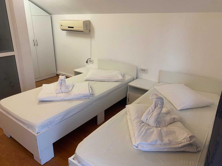 Casă cu 4 camere cu Teren 1000 Mp în Nord
