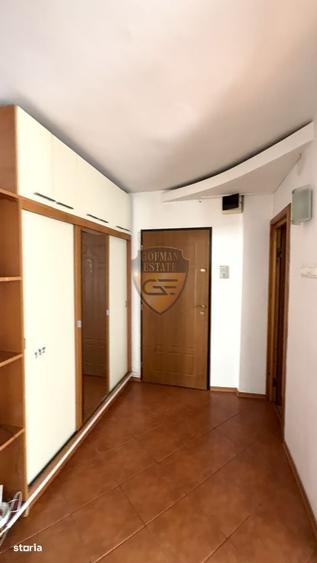Apartament cu 3 camere în Faleza Nord
