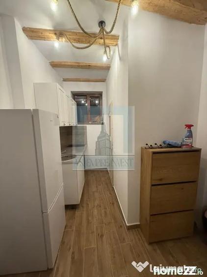 Casă cu 1 camere cu Canalizare în Schei