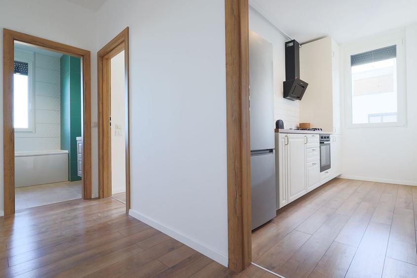 Apartament cu 2 camere decomandat, mobilat în UTA