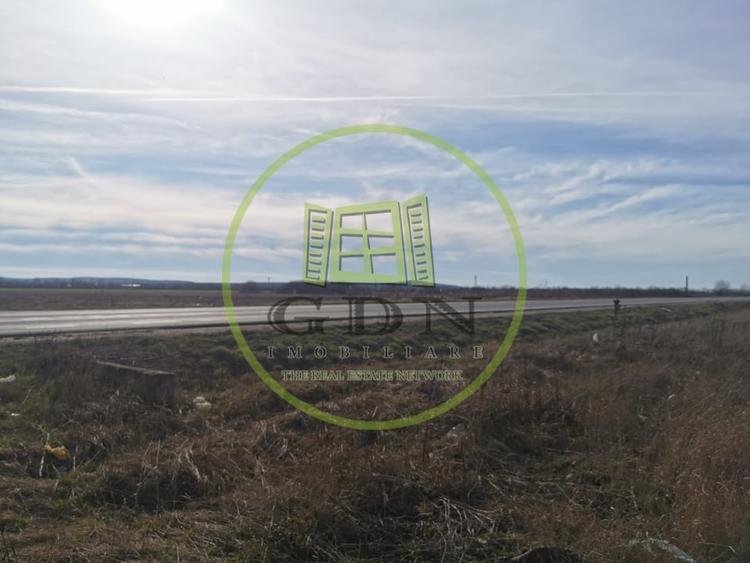 Teren agricol extravilan de 21496 mp, în Săcădat