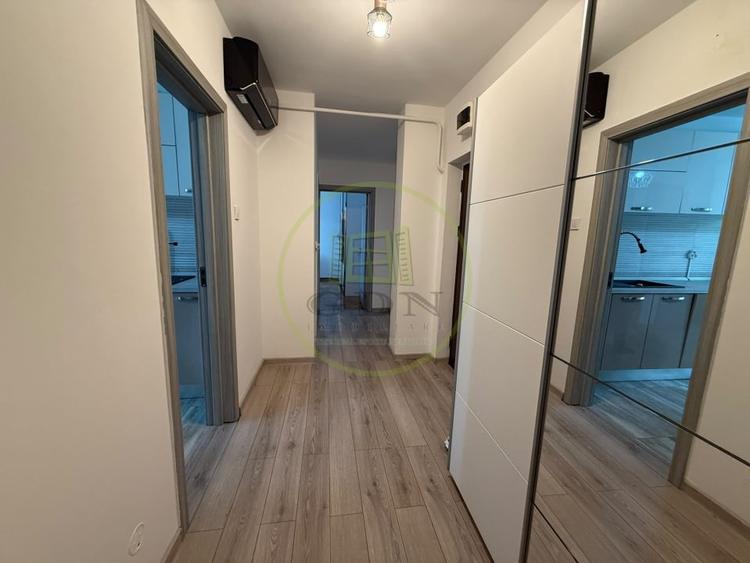 Apartament cu 2 camere decomandat, mobilat în Central