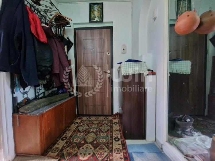 Apartament cu 3 camere decomandat în Între Lacuri