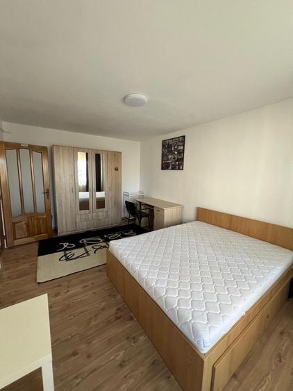 Inchiriez apartament cu 3 camere decomandate 65 mp Cluj-Napoca, Str. Slatina - 3