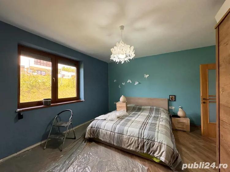 Casă cu 3 camere cu Teren 2400 Mp în Vulcan