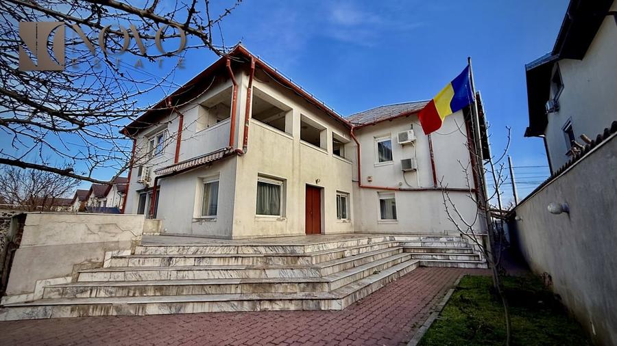 Casă individuală cu 14 camere cu Canalizare în Popești-Leordeni
