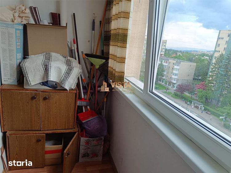Apartament cu 3 camere în Astra