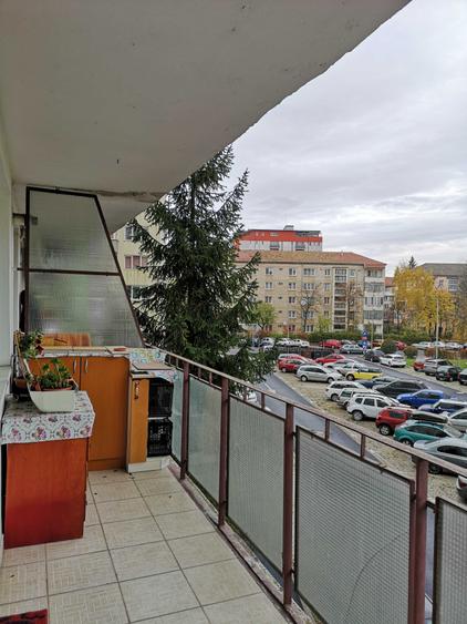 Apartament cu 2 camere decomandat în Cedonia
