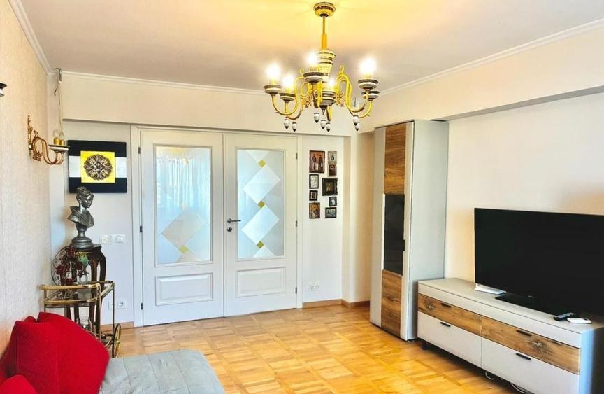 Apartament 4 camere renovat recent +CTP +Loc de parcare in zona 13 Septembrie - 16