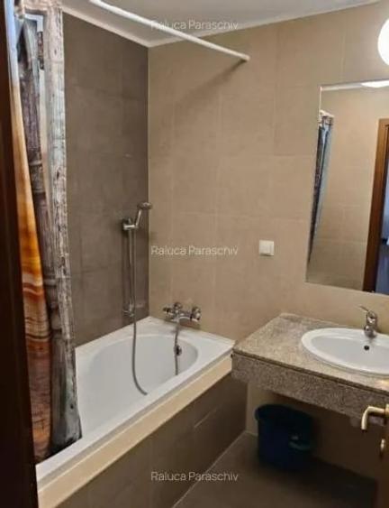 Apartament cu 2 camere decomandat, mobilat în Păcii