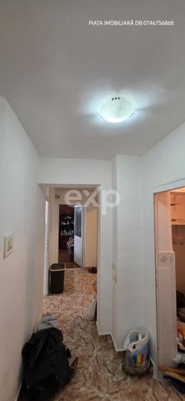 Apartament cu 3 camere decomandat, mobilat în Central