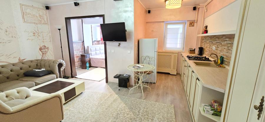 Apartament cu 2 camere nedecomandat în Păcurari