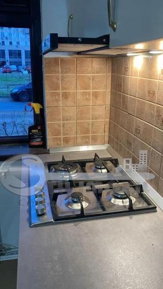 Apartament cu 3 camere decomandat în Hala Centrală