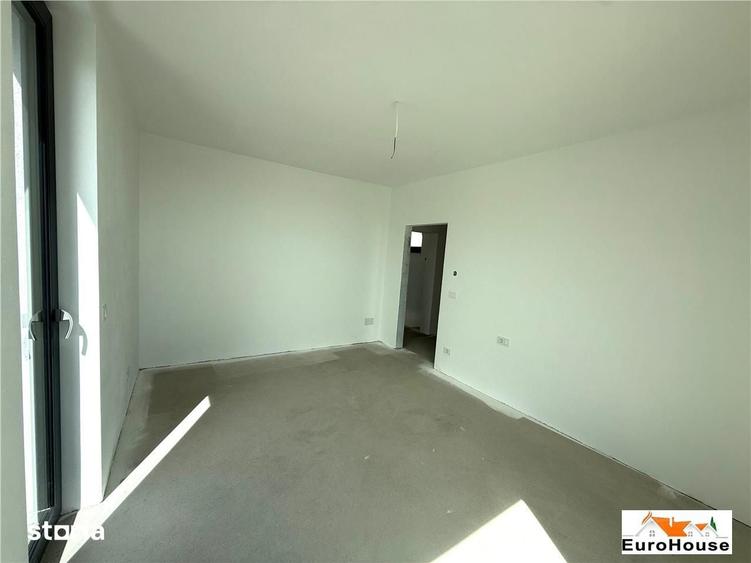 Casă cu 4 camere cu Teren 386 Mp în Central