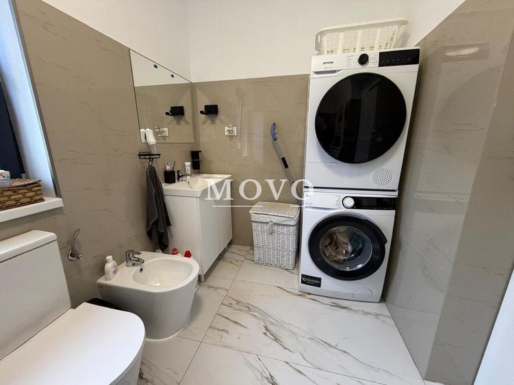 Duplex cu 4 camere cu Teren 250 Mp în Sânmihaiu Român