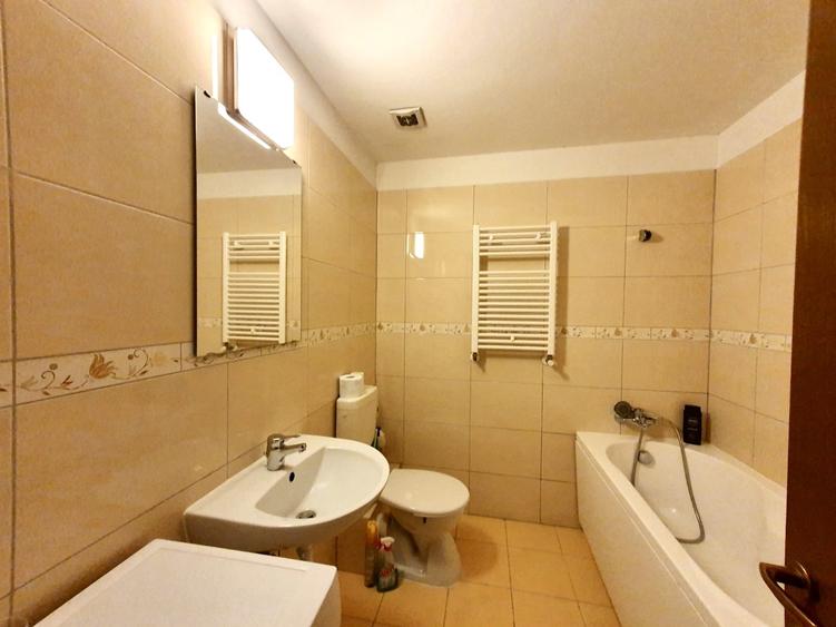 Apartament cu 2 camere semidecomandat, mobilat în Calea Urseni